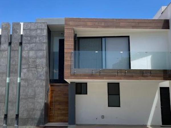 Casa en venta en Lomas de Angelópolis, San Andrés Cholula, Puebla