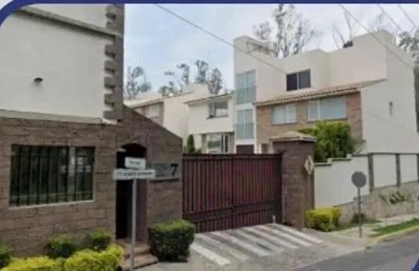 Casa en venta en Bosques del Lago, Cuautitlán Izcalli, México