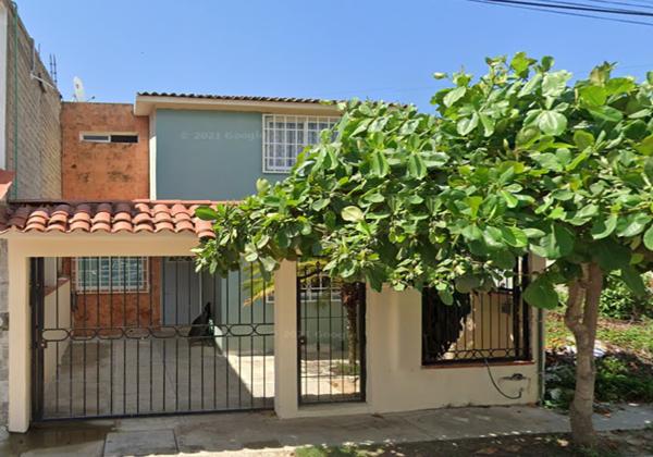 Casa en venta en Villas Universidad, Puerto Vallarta, Jalisco