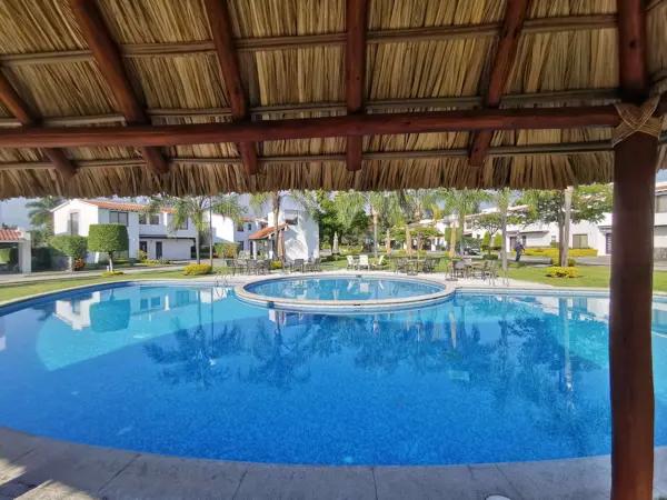 Casa en venta en Paraíso Country Club, Emiliano Zapata, Morelos