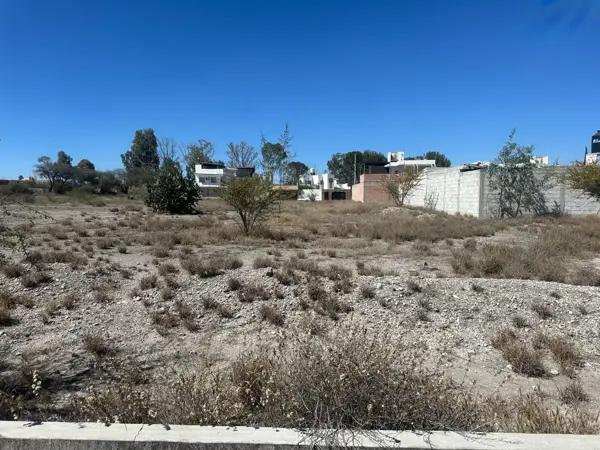 Terreno en venta en Los Pinos, Pedro Escobedo, Querétaro