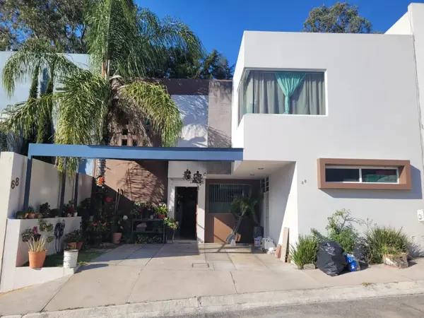 Casa en venta en Loma de la Floresta, Morelia, Michoacán de Ocampo