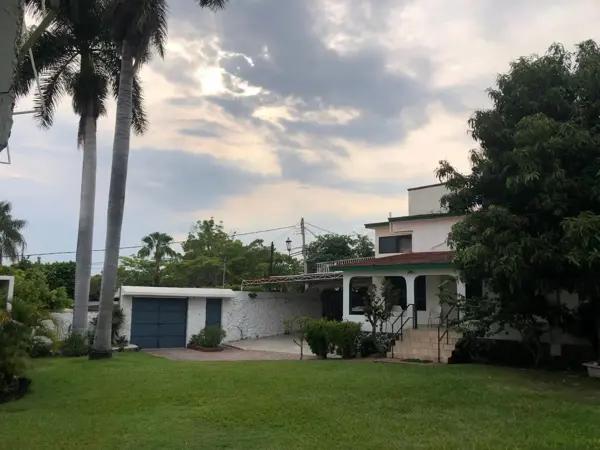 Terreno en venta en Burgos, Temixco, Morelos