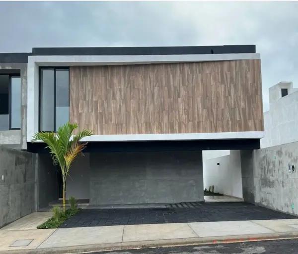 Casa en venta en Lomas de la Rioja, Alvarado, Veracruz de Ignacio de la Llave