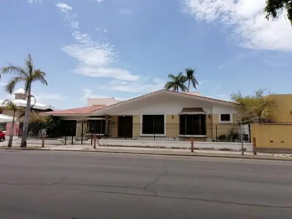 Casa en renta en Raquet Club, Hermosillo, Sonora