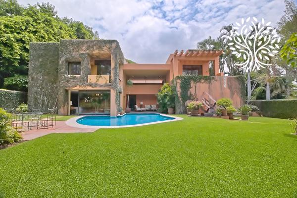 Casa en venta en Las Quintas, Cuernavaca, Morelos