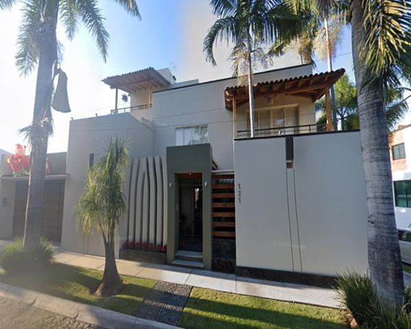 Casa en remate en Colinas de Santa Barbara, Colima, Colima