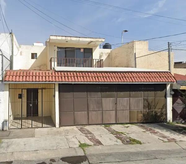 Casa en venta en Paseos del Sol, Zapopan, Jalisco Casa en venta en Paseos del Sol, Zapopan, Jalisco