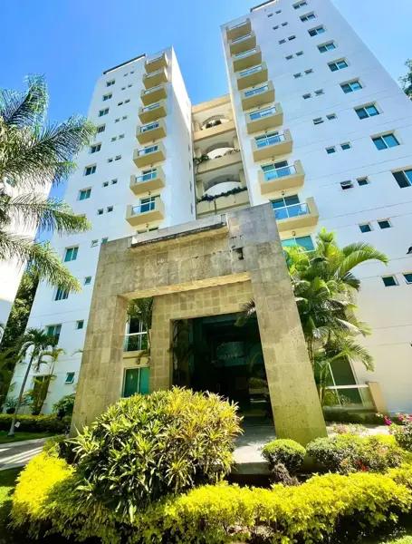 Departamento en Quintas del Bosque, uno de los mejores desarrollos arbolados de Cuernavaca