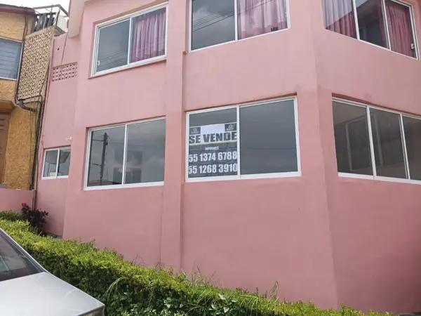 Casa en venta en Lomas Boulevares, Tlalnepantla de Baz, México