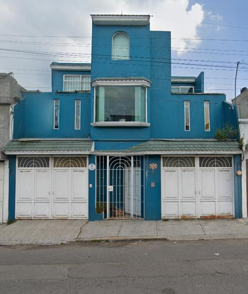 Casa en remate en Parques Nacionales, Toluca, México