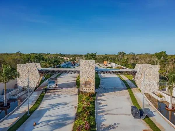 Terreno residencial en venta en Chuburna Puerto, a 8 minutos de la playa
