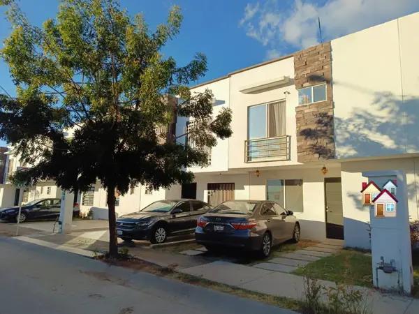 Casa en venta en Valle del Roble, León, Guanajuato