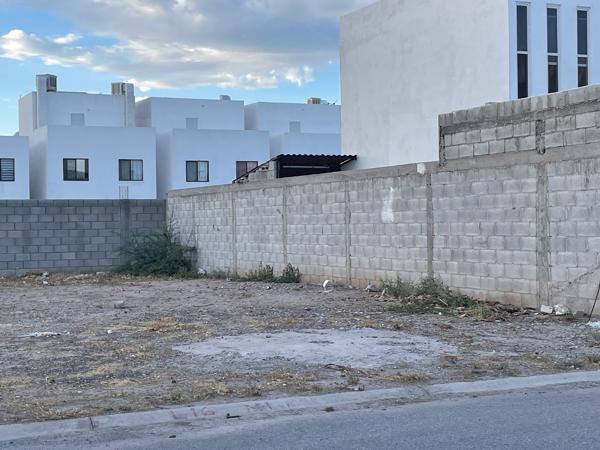 Terreno en venta en Villas del Renacimiento, Torreón, Coahuila de Zaragoza