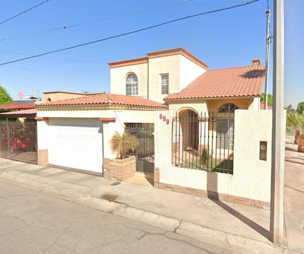 Casa en venta en Jardines del Lago, Mexicali, Baja California