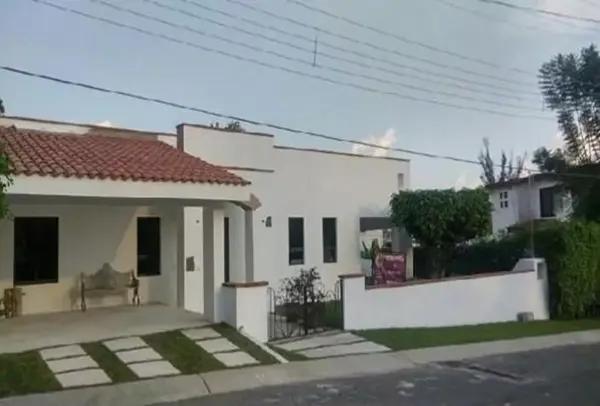 Casa en venta en Lomas de Cocoyoc, Atlatlahucan, Morelos