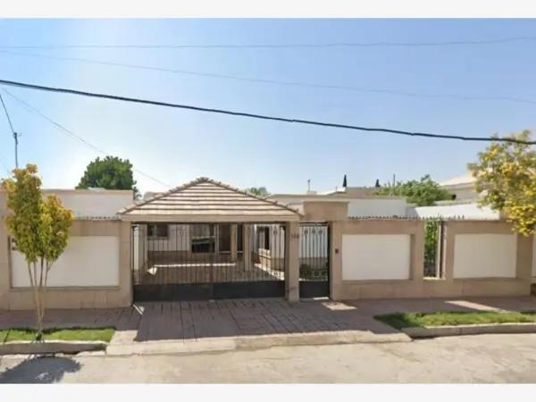 Casa en venta en San Isidro, Torreón, Coahuila de Zaragoza Casa en venta en San Isidro, Torreón, Coahuila de Zaragoza