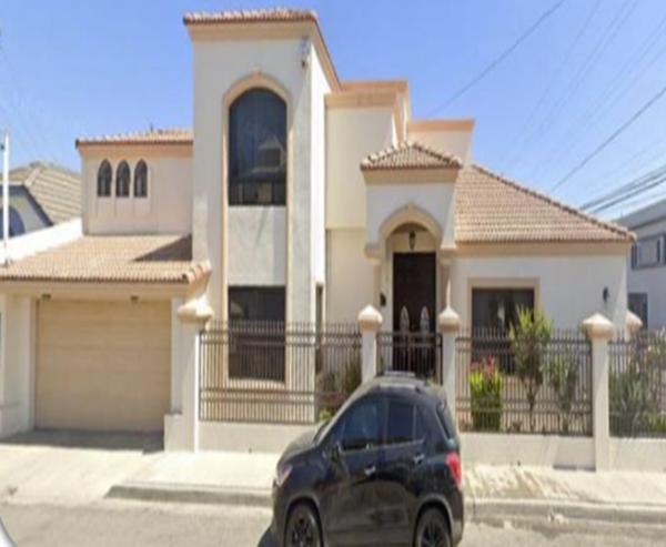 Casa en venta en Otay Constituyentes, Tijuana, Baja California