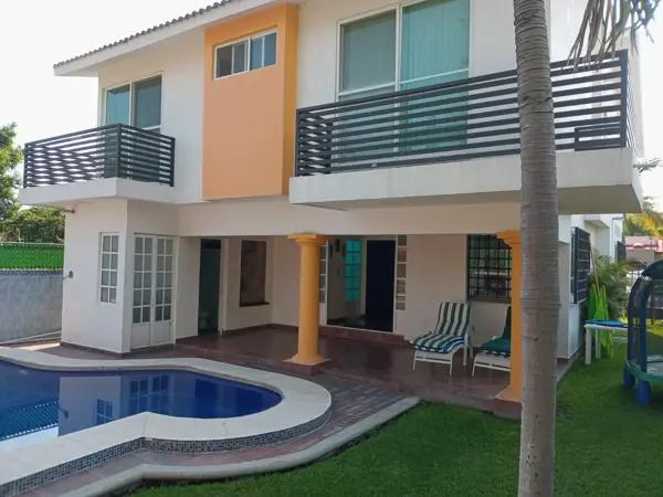 Casa en venta en Lomas de Cocoyoc, Atlatlahucan, Morelos Casa en venta en Lomas de Cocoyoc, Atlatlahucan, Morelos