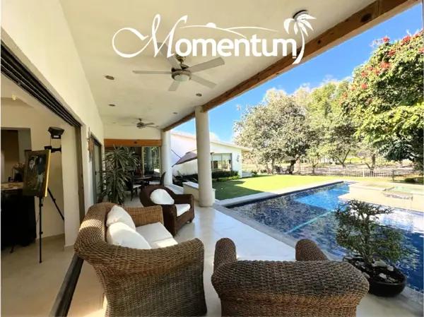 Casa en venta en Lomas de Cocoyoc, Atlatlahucan, Morelos
