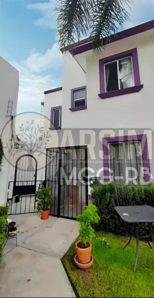 Casa en venta en Fracc Paseo de las Palmas, San Juan del Río, Querétaro