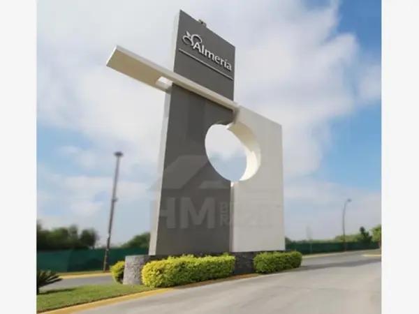 Casa en venta en Almería, Apodaca, Nuevo León