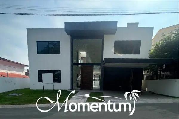Casa en venta en Lomas de Cocoyoc, Atlatlahucan, Morelos Casa en venta en Lomas de Cocoyoc, Atlatlahucan, Morelos