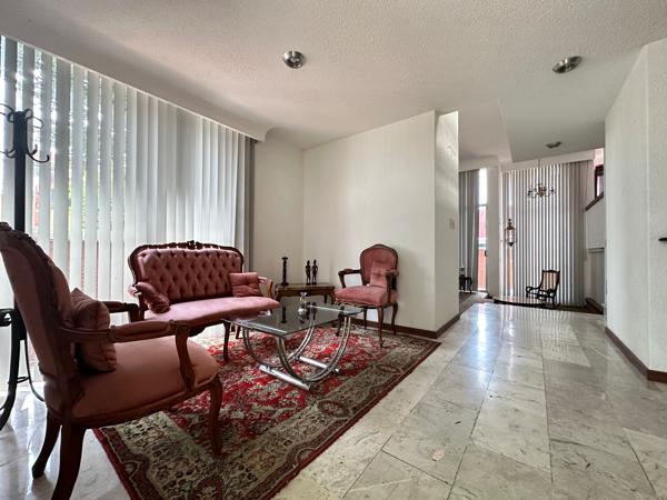 Casa en venta en Hacienda de Echegaray, Naucalpan de Juárez, México