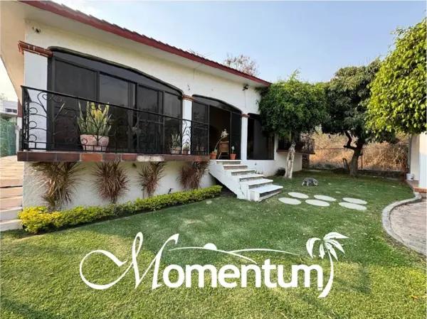 Casa en venta en Lomas de Cocoyoc, Atlatlahucan, Morelos