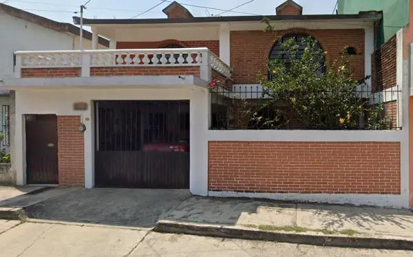 Casa en remate en Sostenes Mejia Blanco, Xalapa, Veracruz de Ignacio de la Llave