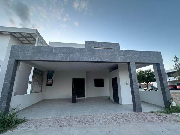 Casa en renta en Altozano la Nueva Laguna, Gómez Palacio, Durango