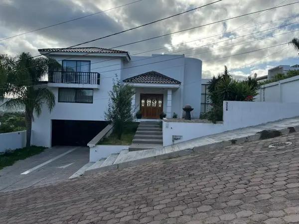 Casa en renta en Balcones del Campestre, León, Guanajuato