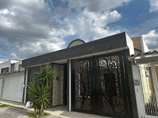 Casa en venta en Residencial Santa Fe, Corregidora, Querétaro