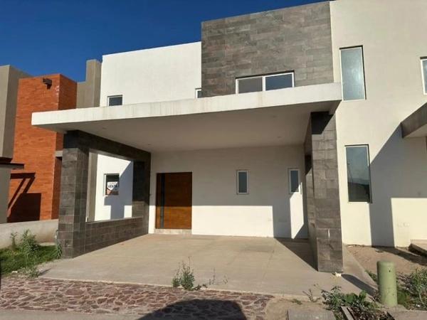 Casa en renta en Altozano la Nueva Laguna, Gómez Palacio, Durango