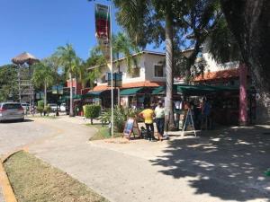 Local en renta en Playa Car Fase I, Solidaridad, Quintana Roo