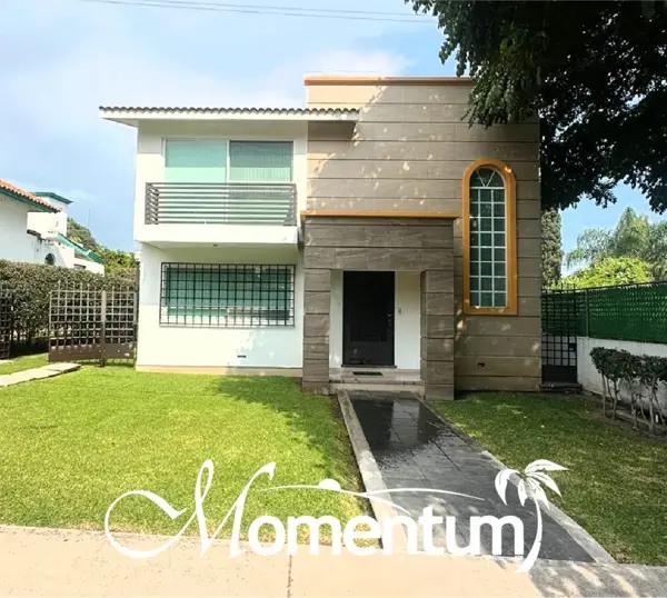 Casa en venta en Lomas de Cocoyoc, Atlatlahucan, Morelos