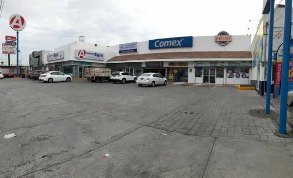 Local en renta en Puerta de Hierro, Monterrey, Nuevo León
