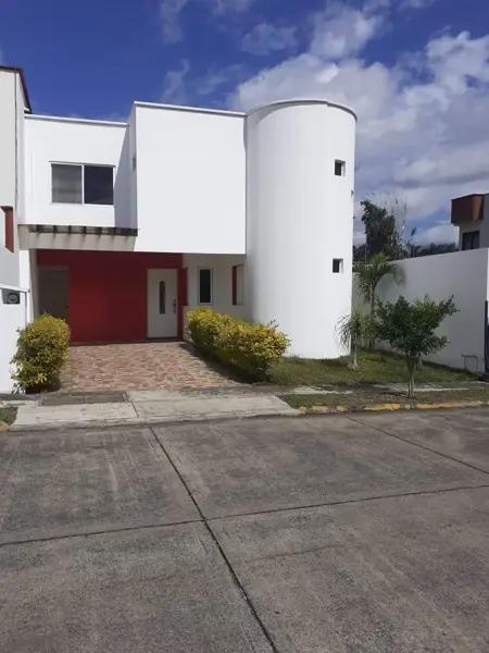 Casa en renta en Villitas, Fortín, Veracruz de Ignacio de la Llave