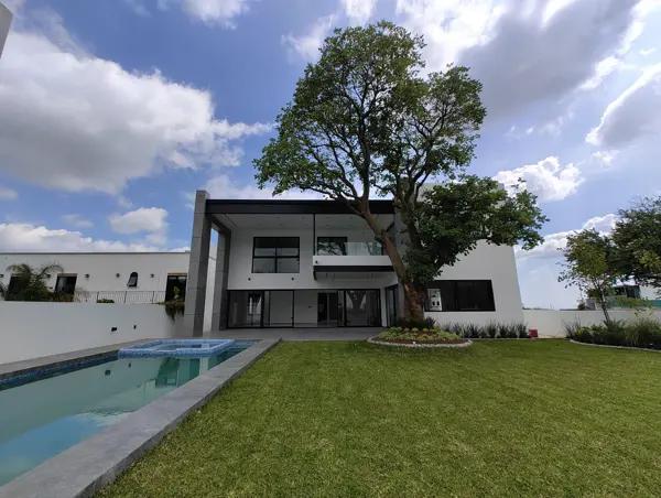 Casa en venta en Lomas de Cocoyoc, Atlatlahucan, Morelos
