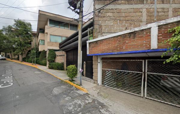 Casa en remate en Lomas de Memetla, Cuajimalpa de Morelos, Ciudad de México