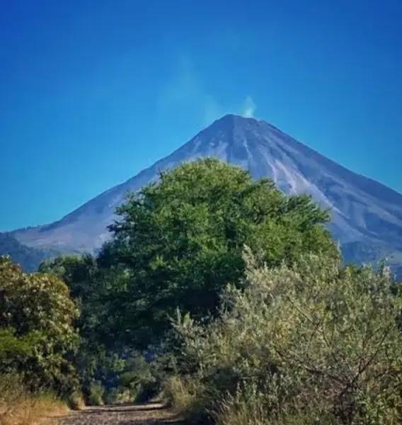 Terreno en venta en La Yerbabuena, Comala, Colima Terreno en venta en La Yerbabuena, Comala, Colima