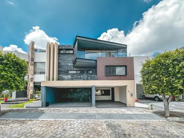 Casa en venta en Lomas de Angelópolis, San Andrés Cholula, Puebla Casa en venta en Lomas de Angelópolis, San Andrés Cholula, Puebla