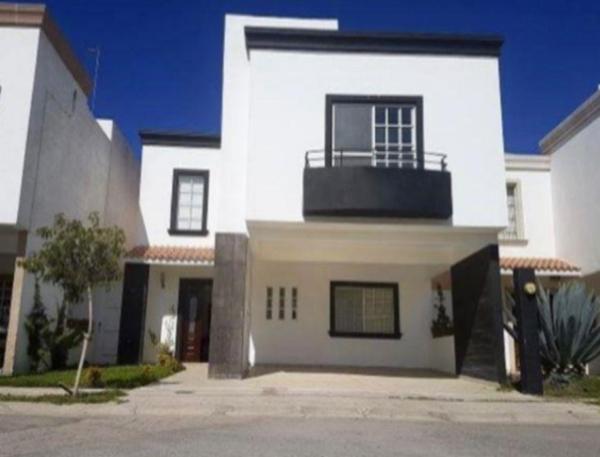 Casa en venta en Residencial Senderos, Torreón, Coahuila de Zaragoza Casa en venta en Residencial Senderos, Torreón, Coahuila de Zaragoza