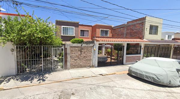 Casa en remate en Bosques de la Alameda, Celaya, Guanajuato