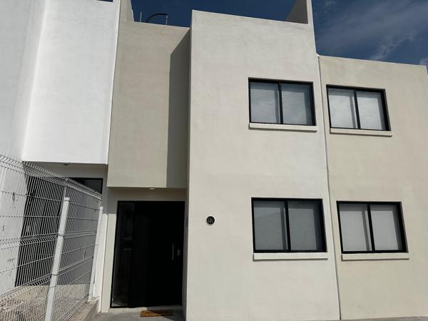Casa en venta en Los Olvera, Corregidora, Querétaro Casa en venta en Los Olvera, Corregidora, Querétaro