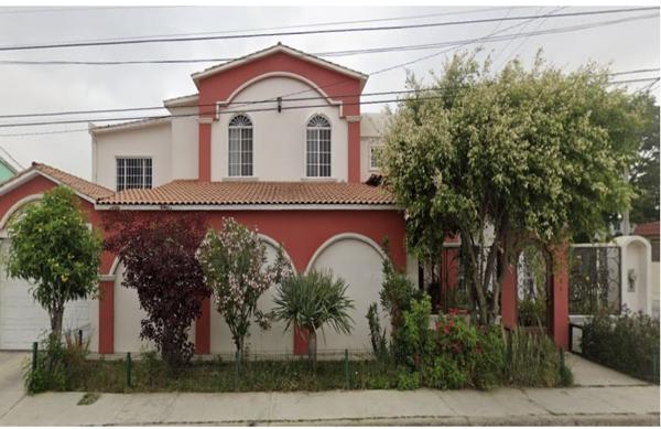 Casa en venta en Hidalgo, Ensenada, Baja California