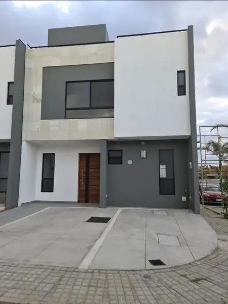 Casa en renta en Lomas de Angelópolis, San Andrés Cholula, Puebla