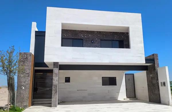 Casa en venta en El Cardenchal, Torreón, Coahuila de Zaragoza Casa en venta en El Cardenchal, Torreón, Coahuila de Zaragoza