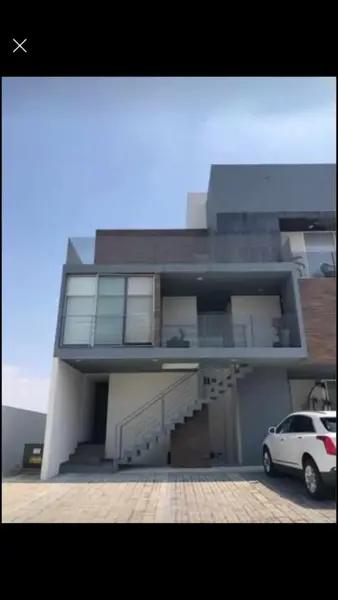 Departamento en venta en Lomas de Angelópolis, San Andrés Cholula, Puebla
