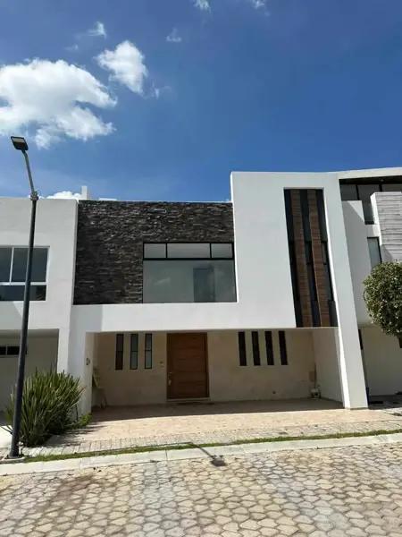 Casa en venta en Lomas de Angelópolis, San Andrés Cholula, Puebla Casa en venta en Lomas de Angelópolis, San Andrés Cholula, Puebla